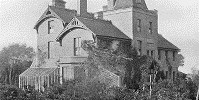 image: Naturalist’s House for Sale
