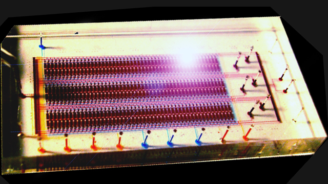 Next Generation: Hundreds of Cell-Analyses at Once image: Next Generation: Hundreds of Cell-Analyses at Once