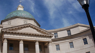 Yale Accused of Not Protecting Women image: Yale Accused of Not Protecting Women