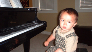 Music Lessons Benefit Babies image: Music Lessons Benefit Babies
